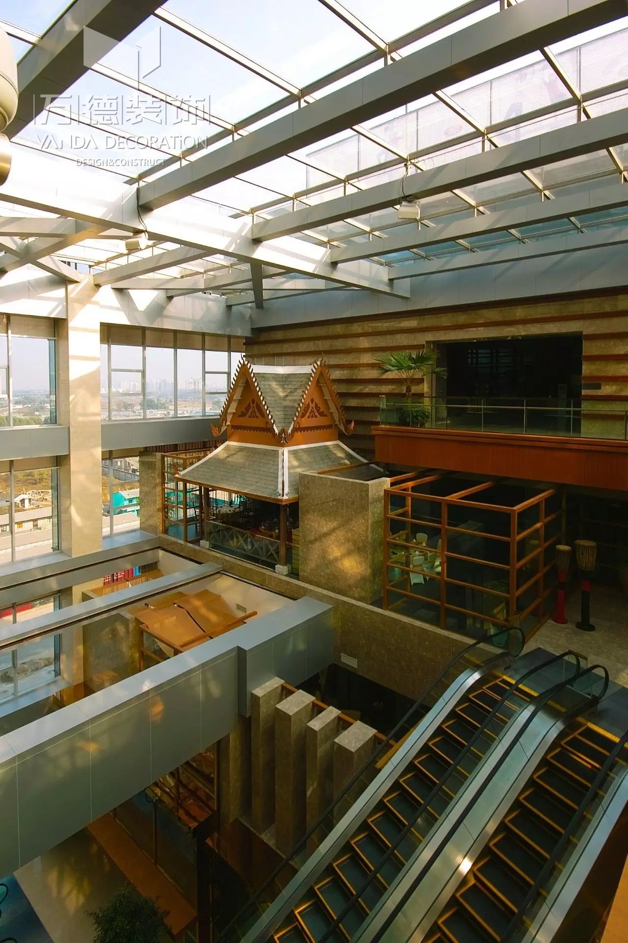 1534731172100065613.jpg 1534731172100065613.jpg