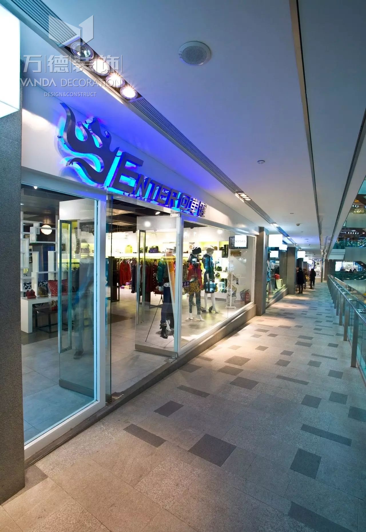 1534733734222017806.jpg 1534733734222017806.jpg